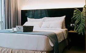 Dosi Hotel Ph